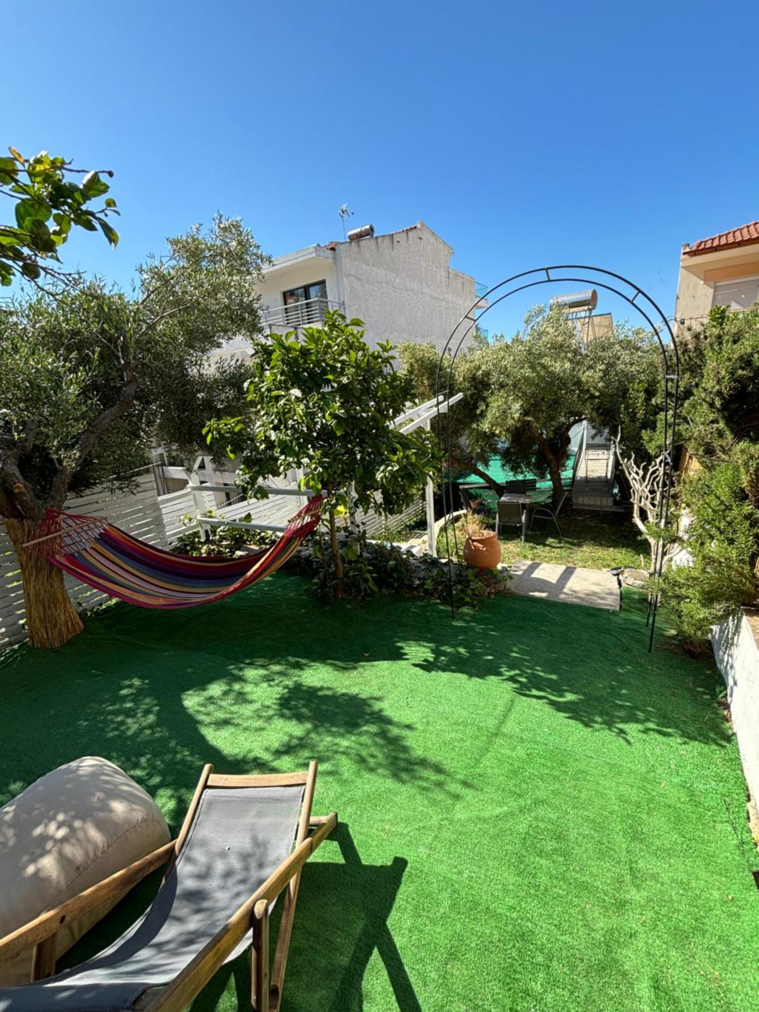Candi Central Apartments 네오스마르마라스 외부 사진
